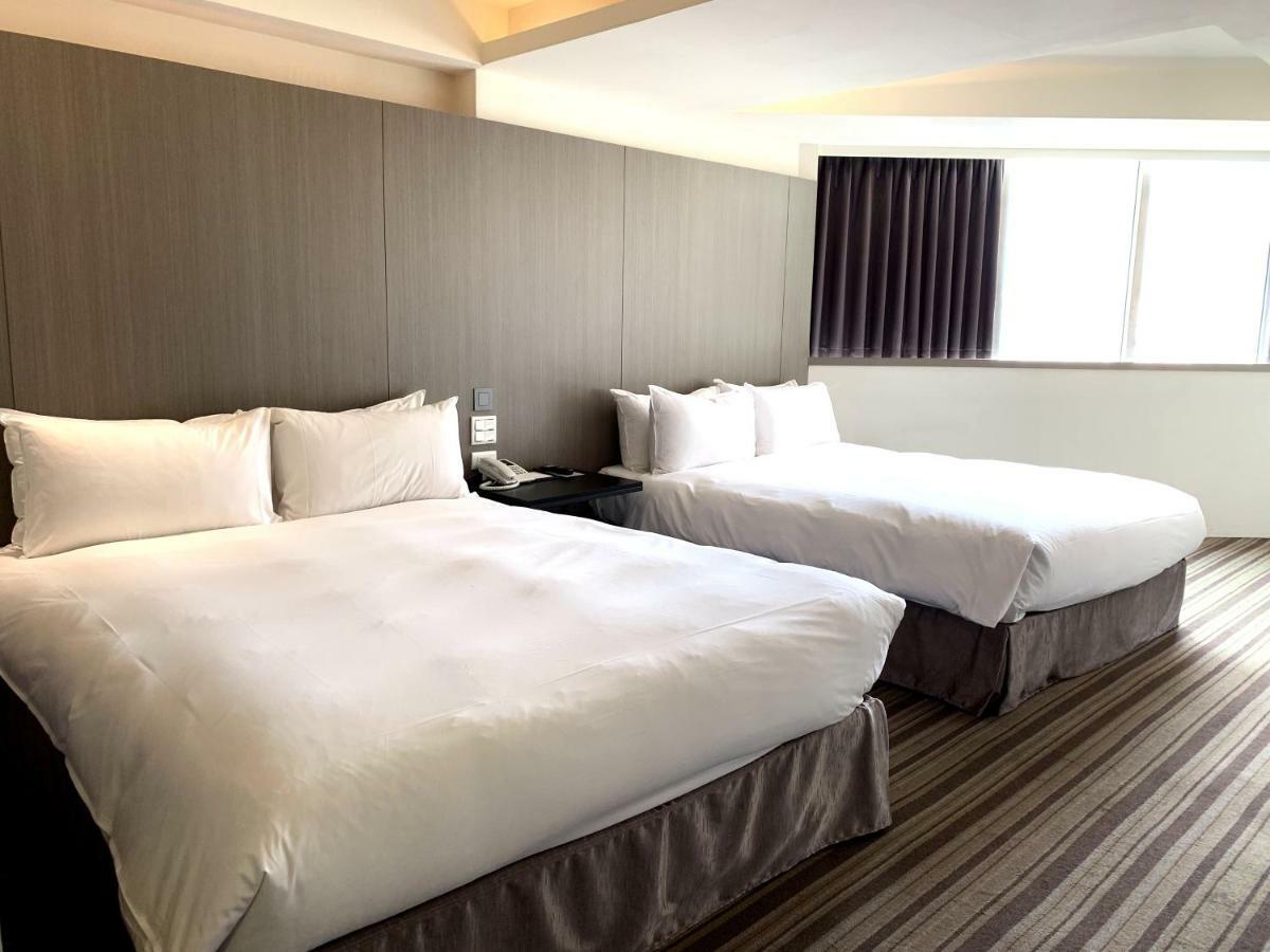 De Reve Express Hotel Chiayi City Exterior photo